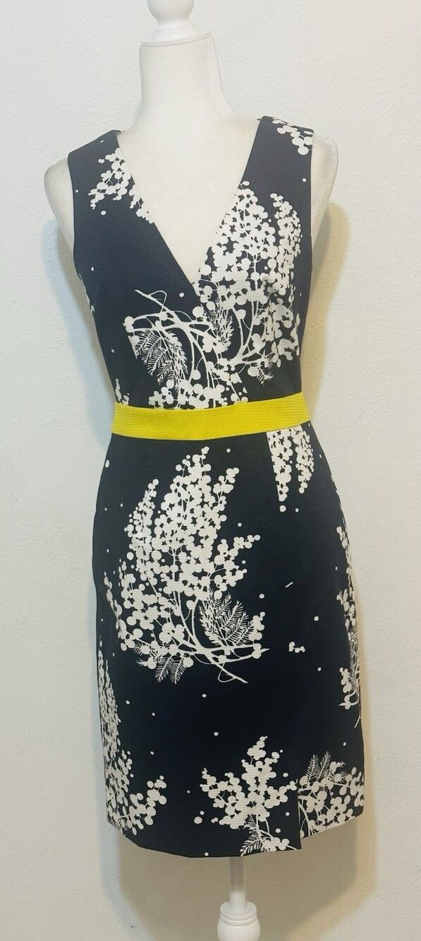 Boden Women Size 4R Nadia Wisteria Navy Dress Feminine Flattering